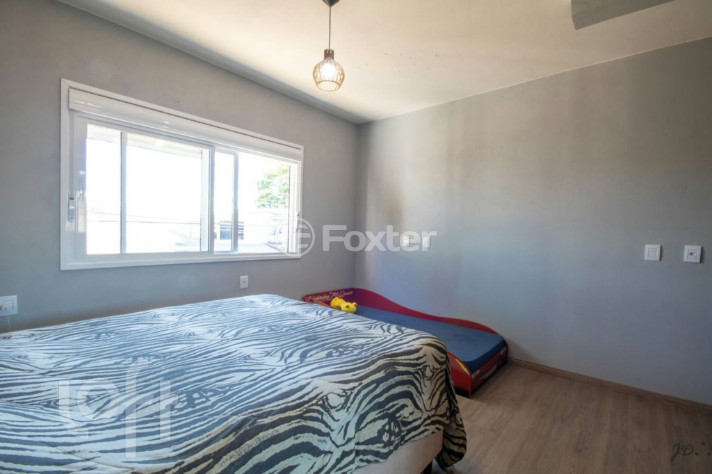 Casa à venda com 4 quartos, 350m² - Foto 27