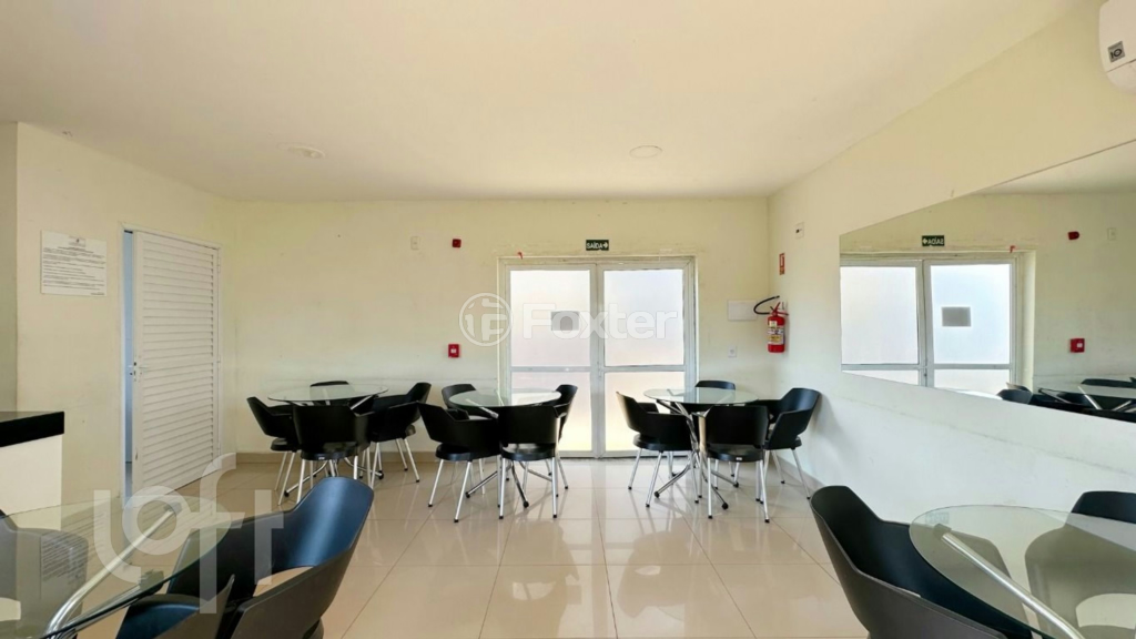 Apartamento à venda com 2 quartos, 48m² - Foto 19