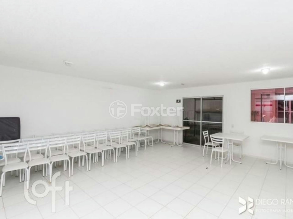 Apartamento à venda com 2 quartos, 40m² - Foto 22