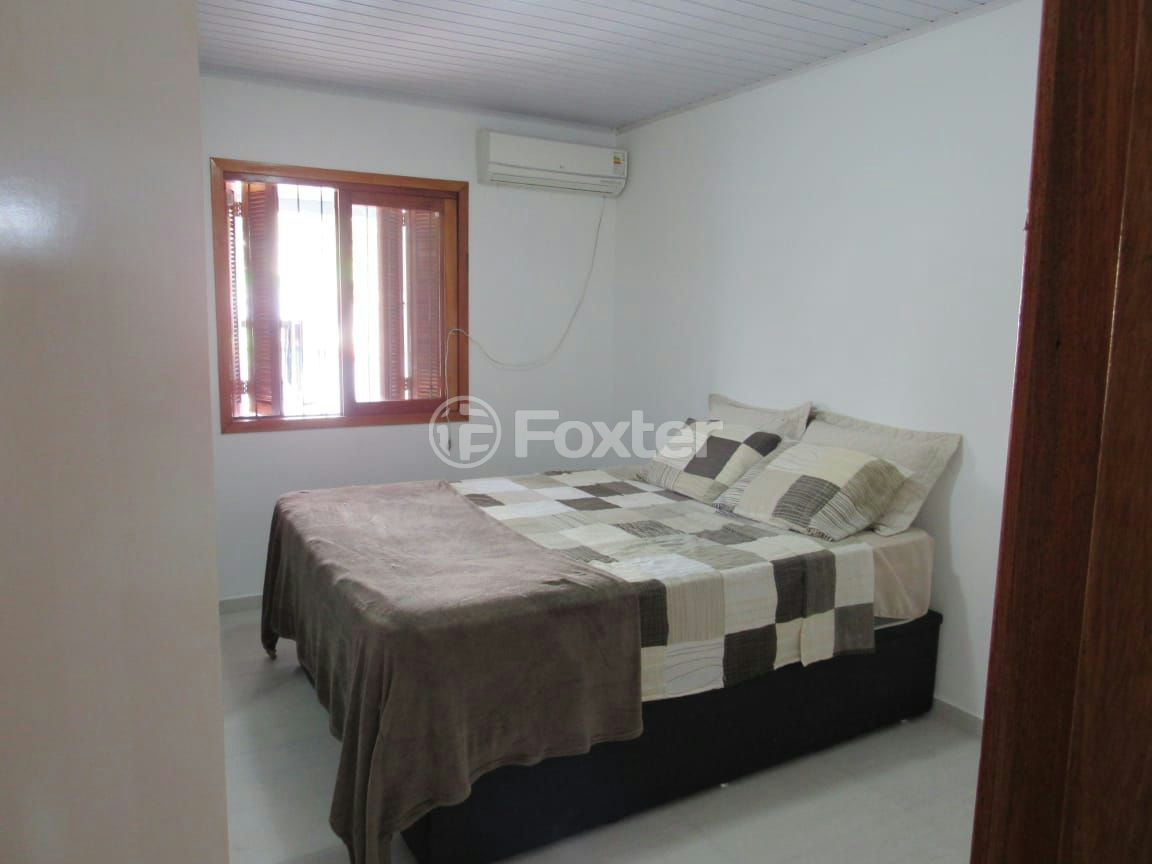 Casa à venda com 2 quartos, 64m² - Foto 5