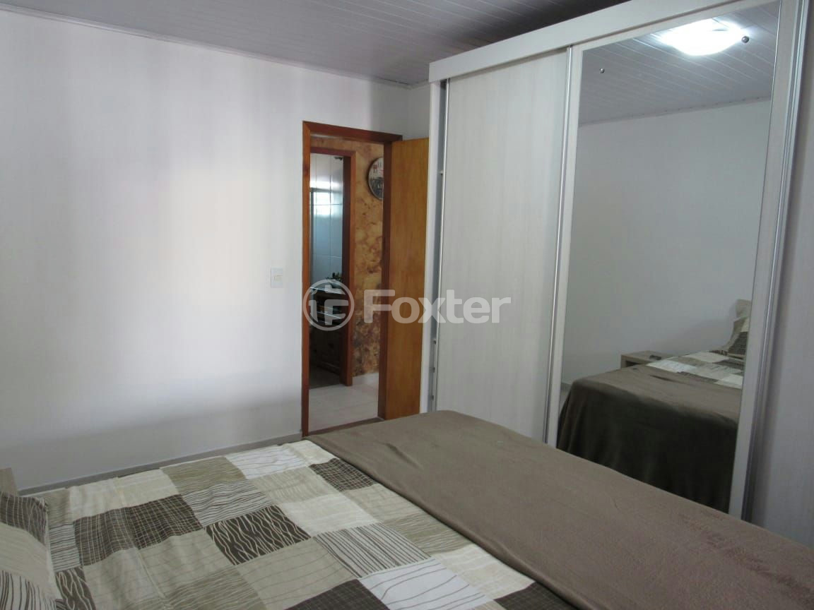 Casa à venda com 2 quartos, 64m² - Foto 6
