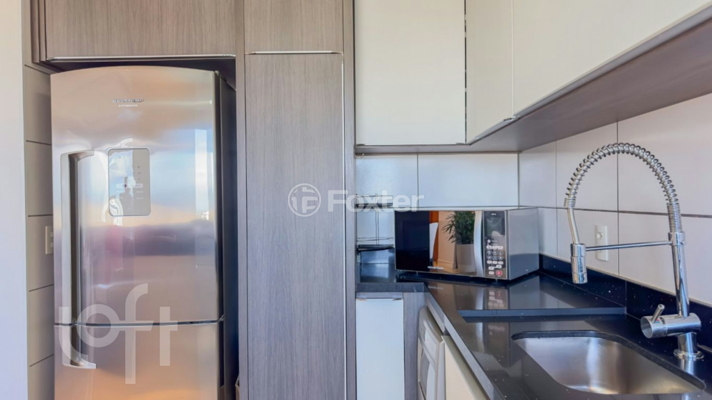 Apartamento à venda com 2 quartos, 70m² - Foto 8
