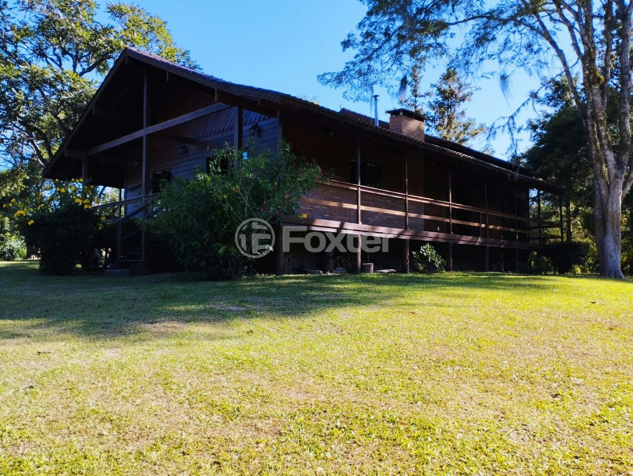 Sítio à venda com 4 quartos, 200m² - Foto 2