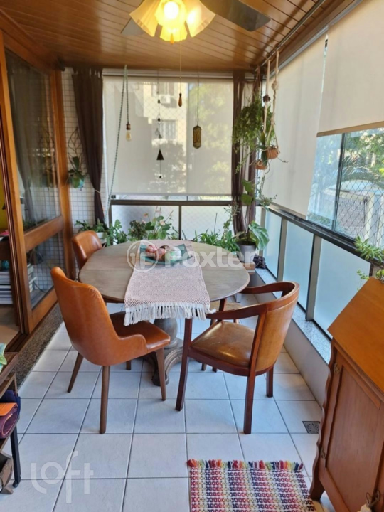 Apartamento à venda com 2 quartos, 78m² - Foto 5