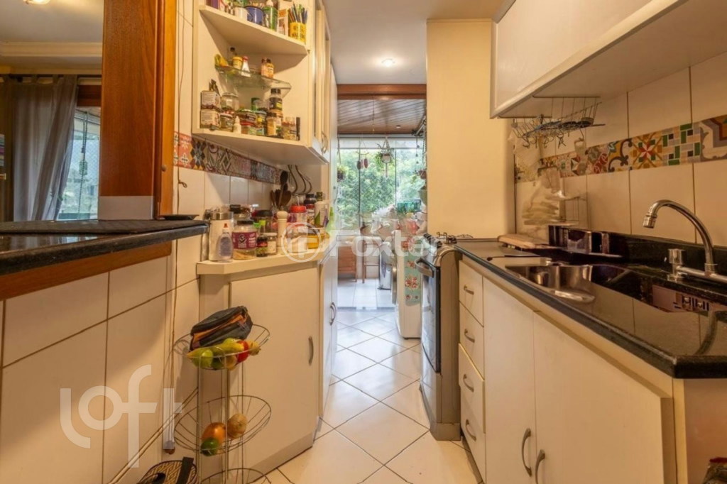 Apartamento à venda com 2 quartos, 78m² - Foto 7