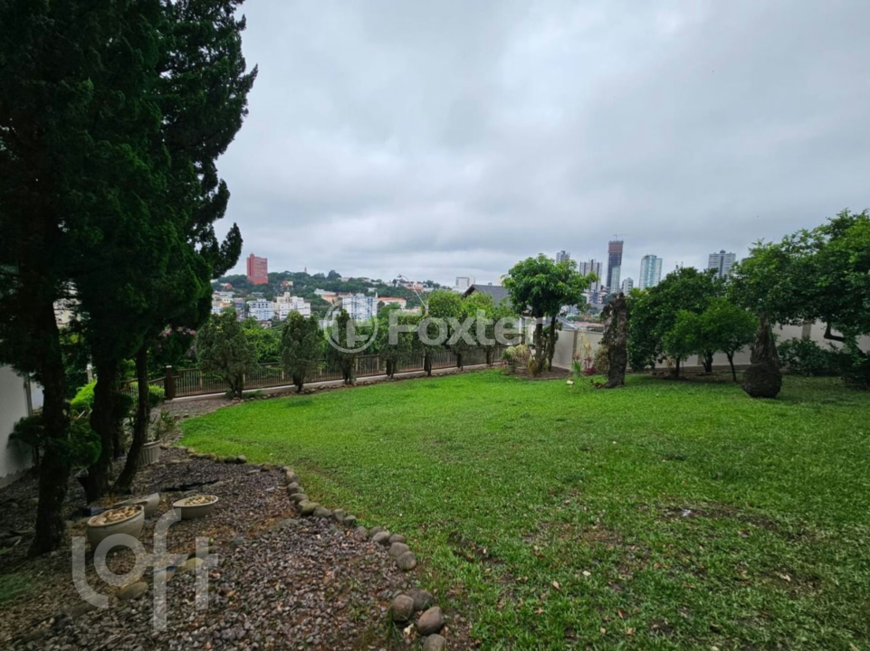 Casa à venda com 3 quartos, 280m² - Foto 27