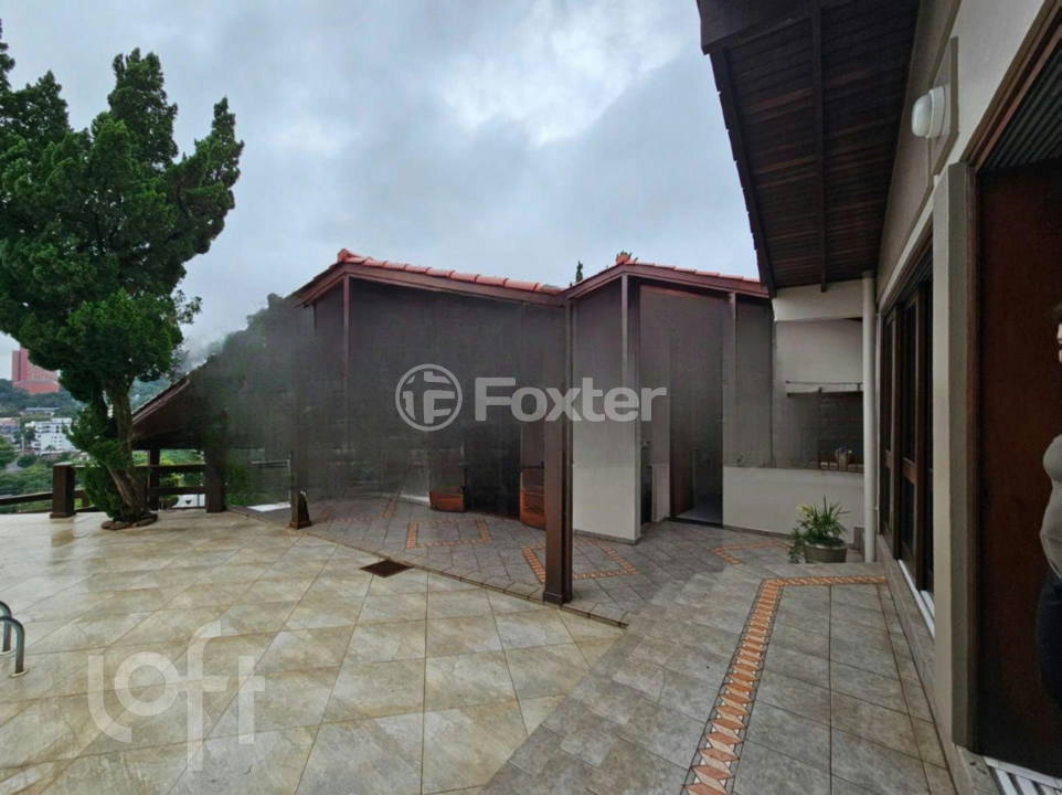 Casa à venda com 3 quartos, 280m² - Foto 35