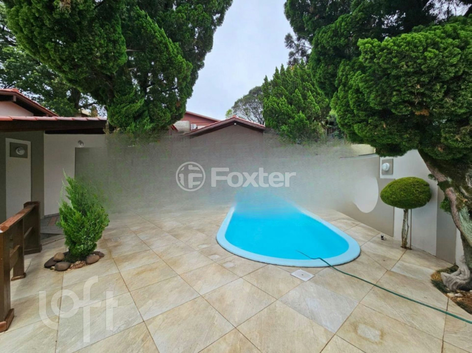 Casa à venda com 3 quartos, 280m² - Foto 3