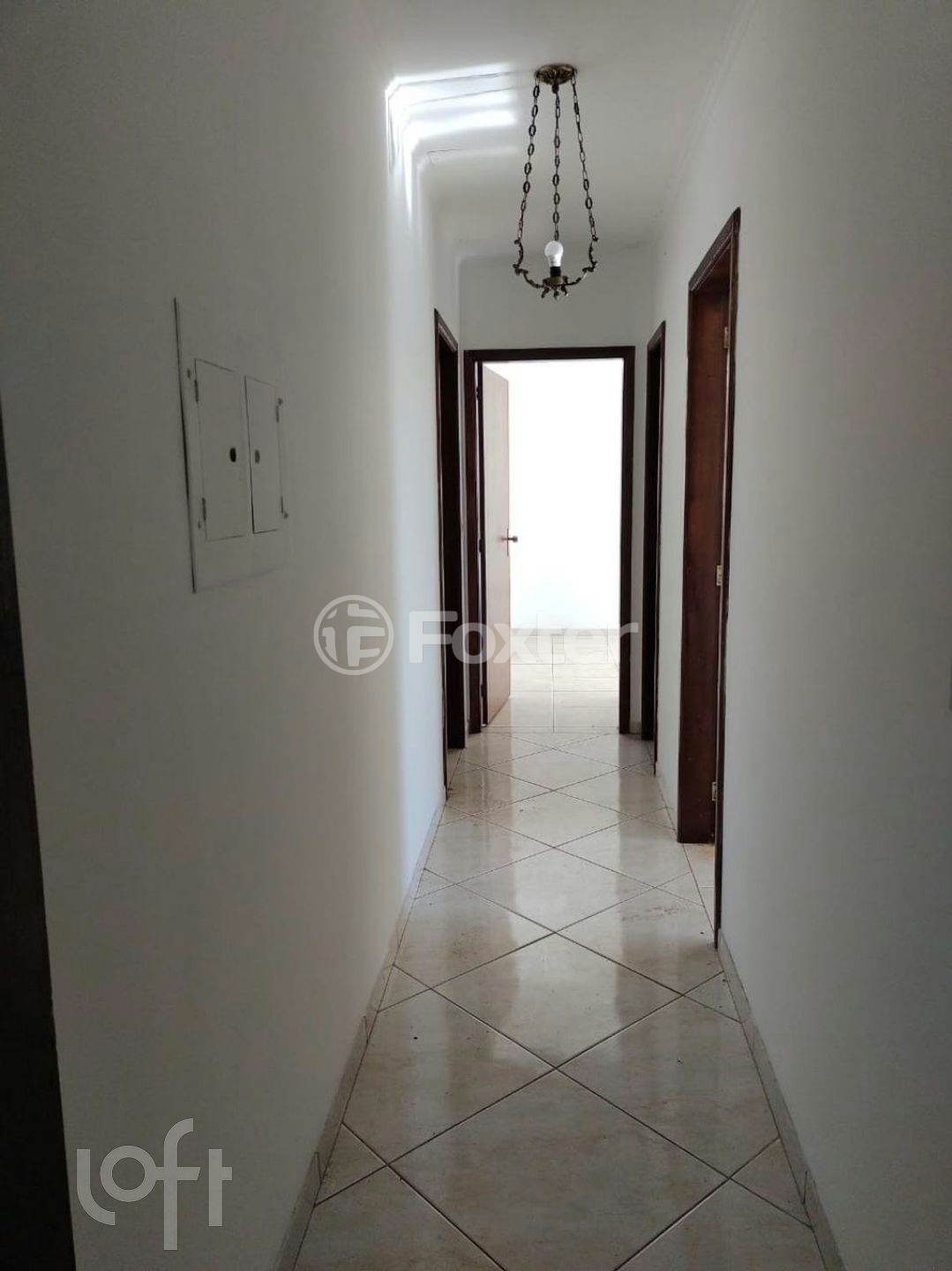 Casa à venda com 3 quartos, 244m² - Foto 26
