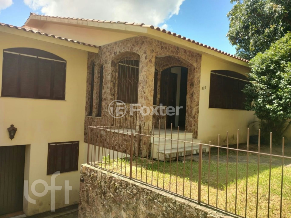 Casa à venda com 3 quartos, 244m² - Foto 21