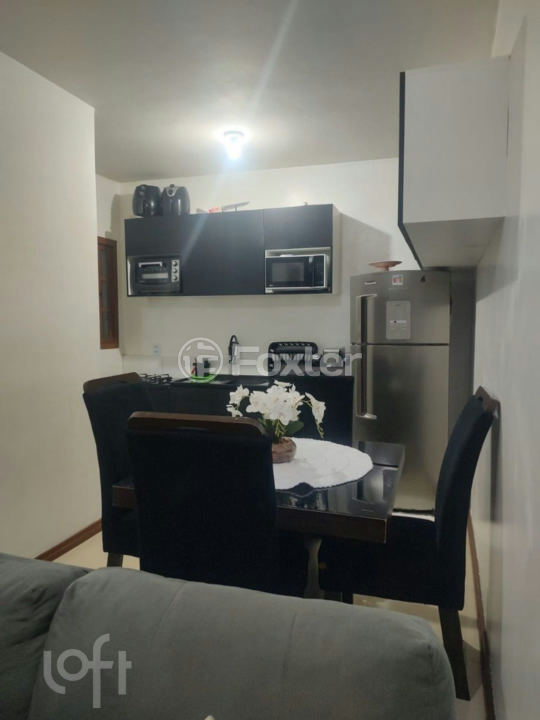Casa à venda com 2 quartos, 55m² - Foto 5