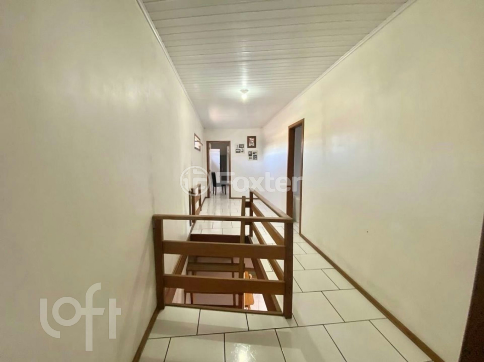 Casa à venda com 3 quartos, 221m² - Foto 6