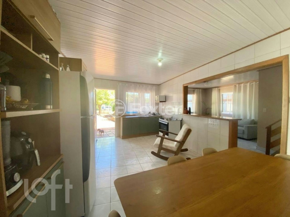 Casa à venda com 3 quartos, 221m² - Foto 13