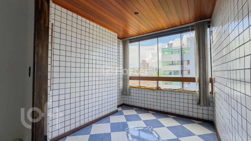 Cobertura à venda com 2 quartos, 156m² - Foto 4