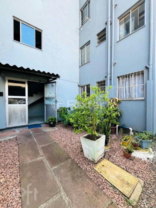 Apartamento à venda com 2 quartos, 38m² - Foto 19