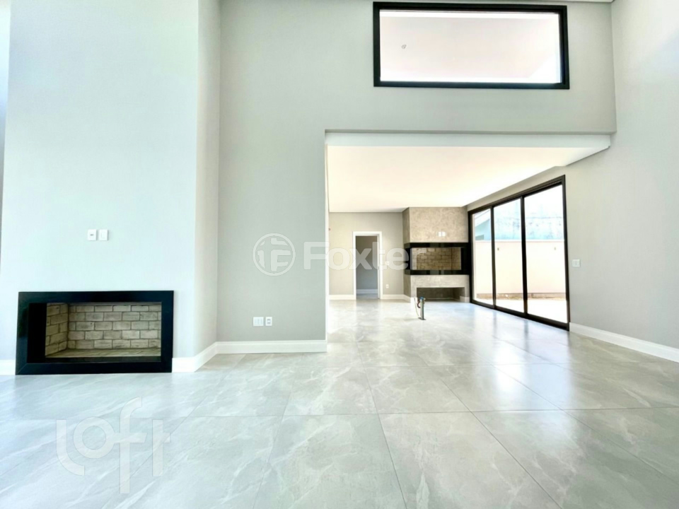 Casa à venda com 3 quartos, 201m² - Foto 3
