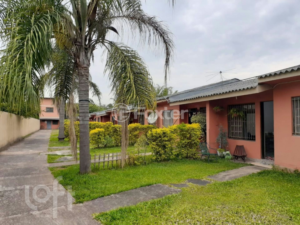 Casa à venda com 2 quartos, 46m² - Foto 9