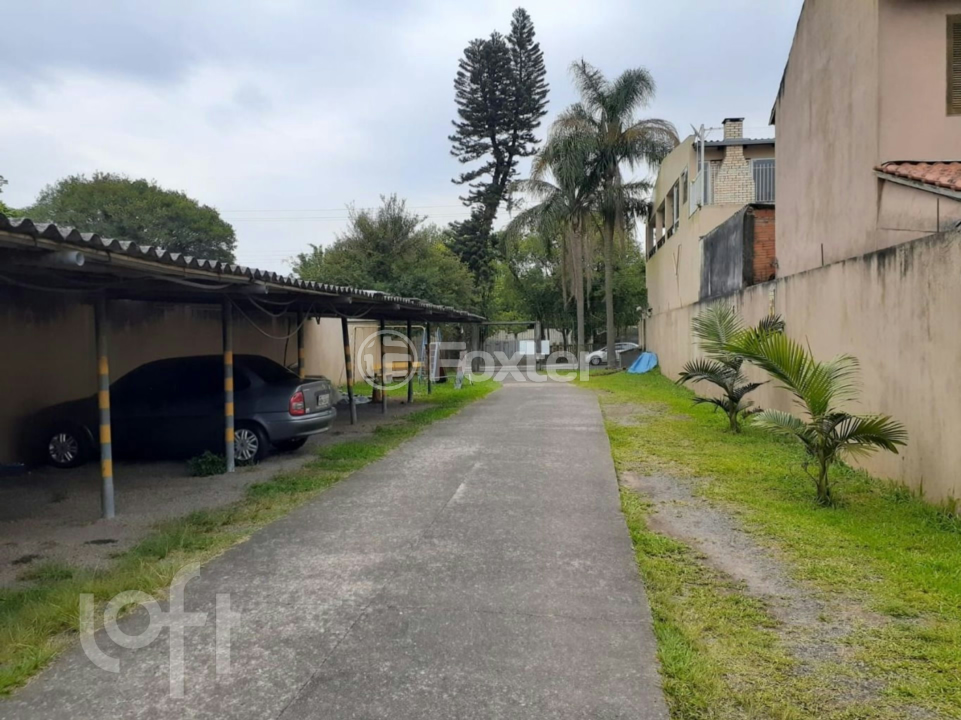 Casa à venda com 2 quartos, 46m² - Foto 4