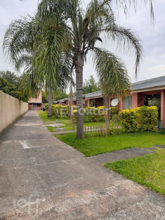 Casa à venda com 2 quartos, 46m² - Foto 8