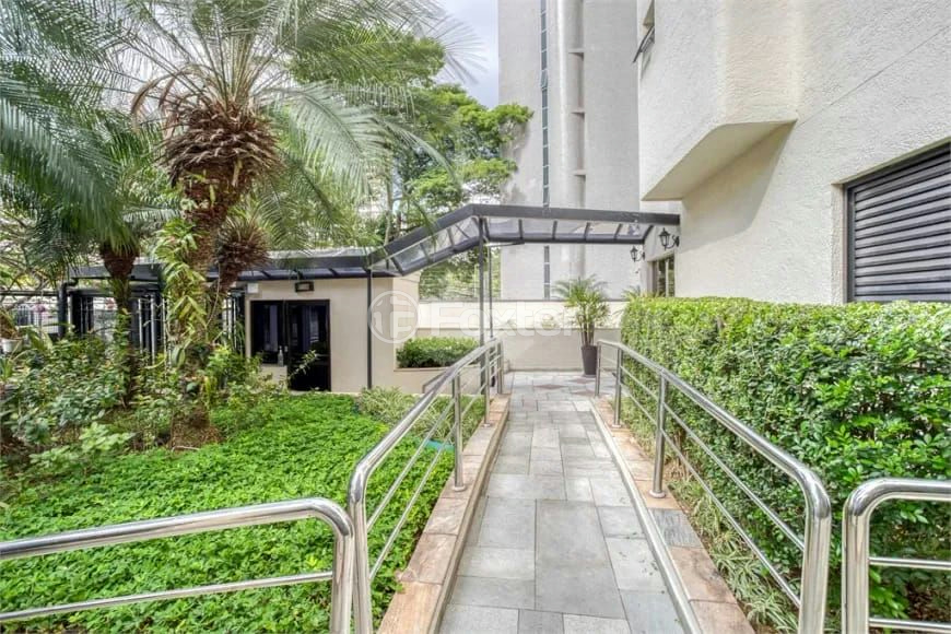 Apartamento à venda com 3 quartos, 100m² - Foto 5