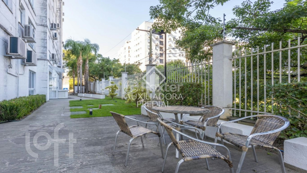 Apartamento à venda com 2 quartos, 56m² - Foto 28