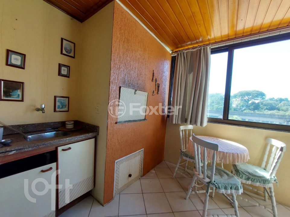 Apartamento à venda com 3 quartos, 97m² - Foto 4