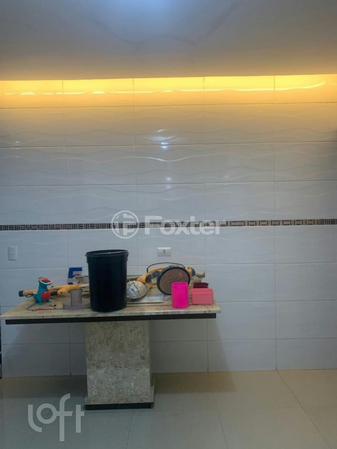 Casa à venda com 2 quartos, 100m² - Foto 2