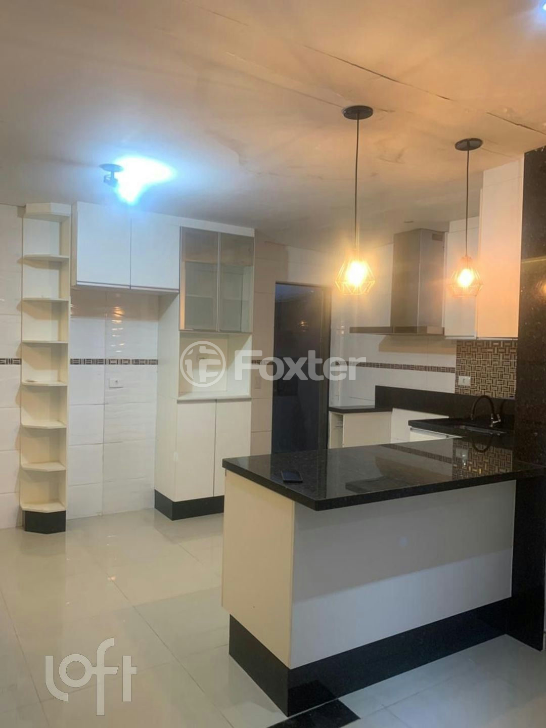 Casa à venda com 2 quartos, 100m² - Foto 4