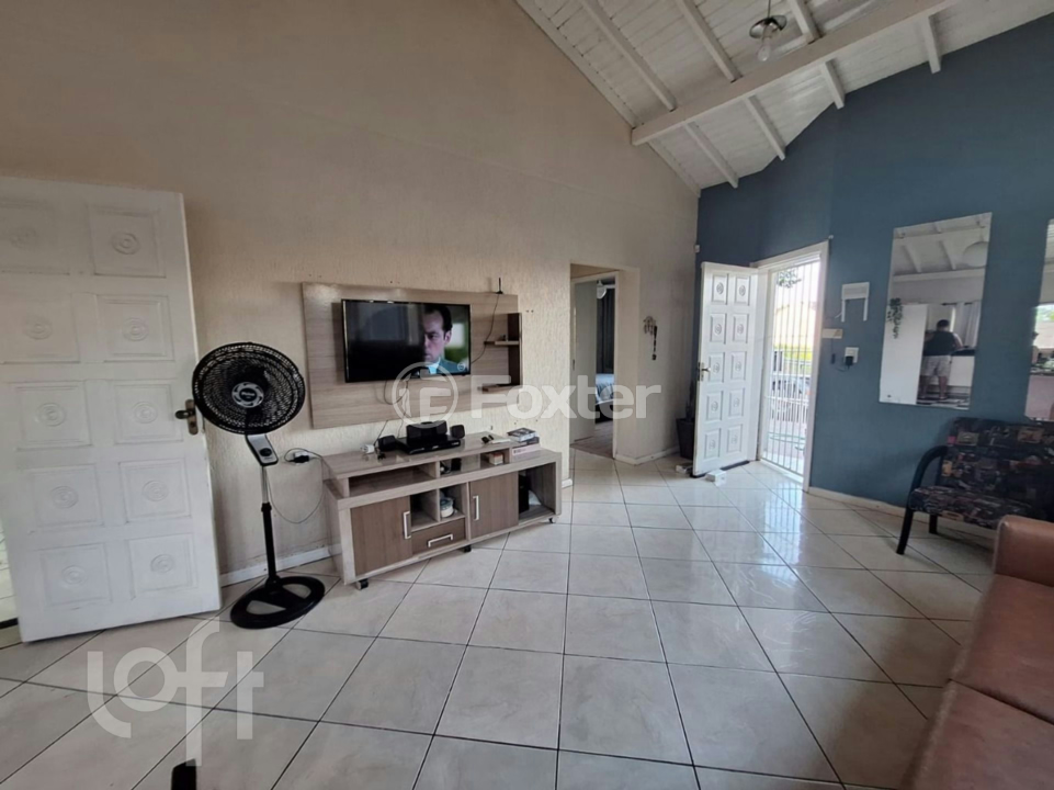 Casa à venda com 2 quartos, 66m² - Foto 2