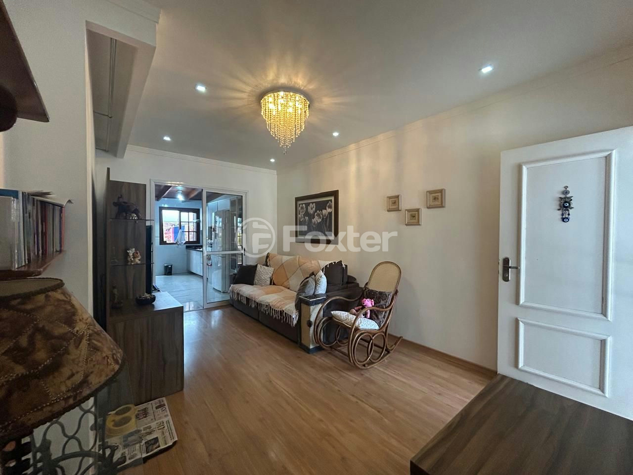 Casa de Condomínio à venda com 3 quartos, 143m² - Foto 1