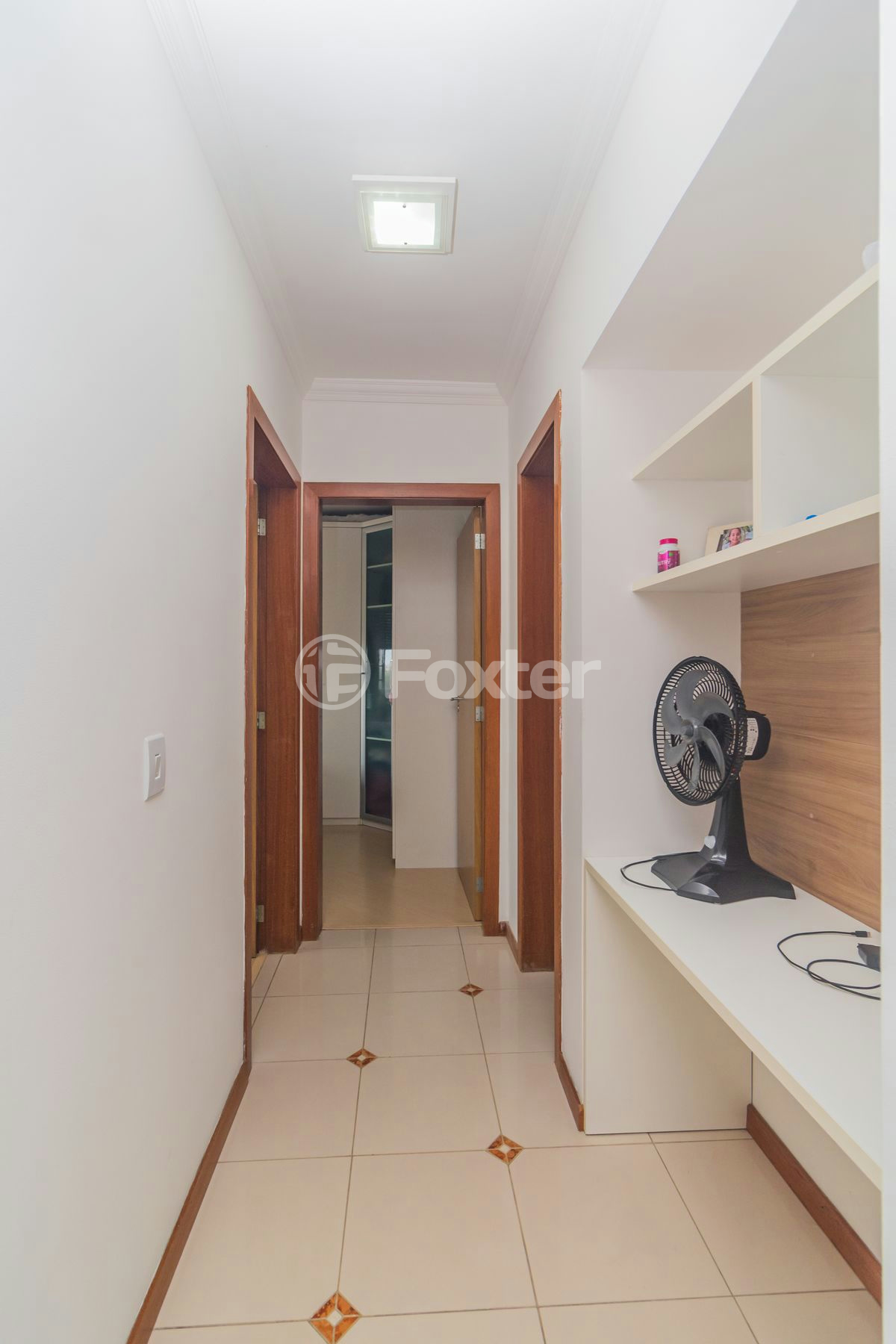 Apartamento à venda com 2 quartos, 61m² - Foto 8