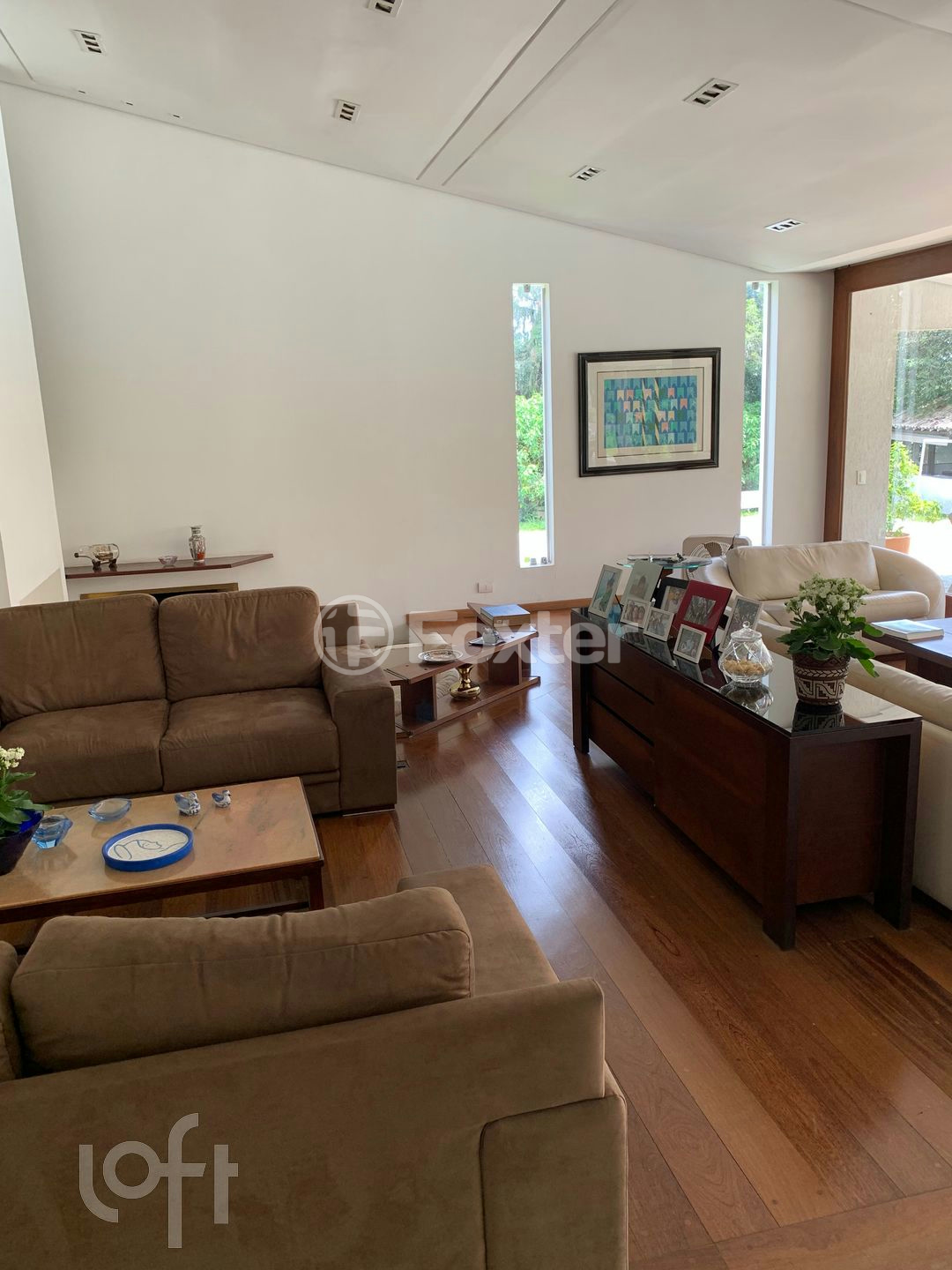 Casa de Condomínio à venda com 4 quartos, 549m² - Foto 2