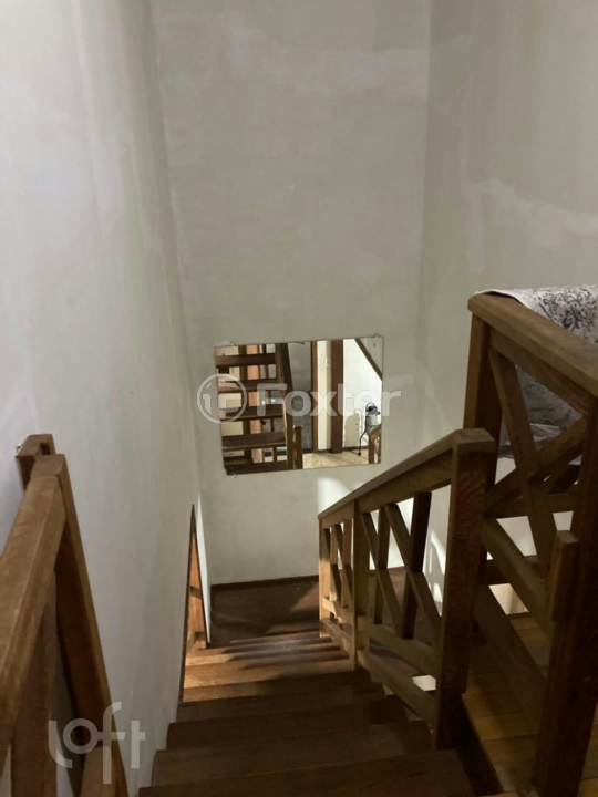 Casa à venda com 3 quartos, 160m² - Foto 4