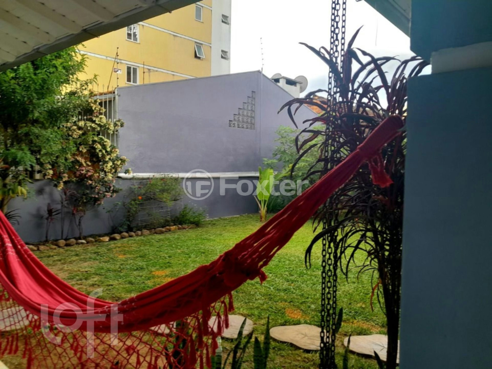 Casa à venda com 3 quartos, 105m² - Foto 3