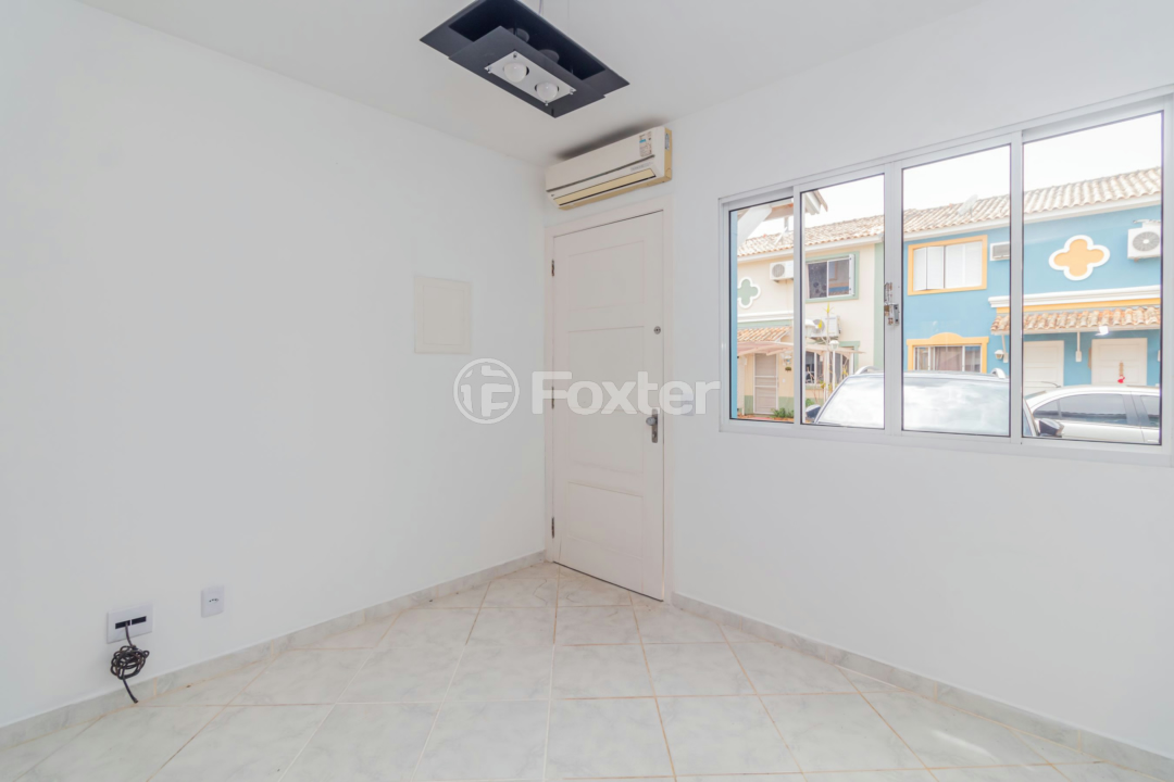 Casa de Condomínio à venda com 2 quartos, 70m² - Foto 1