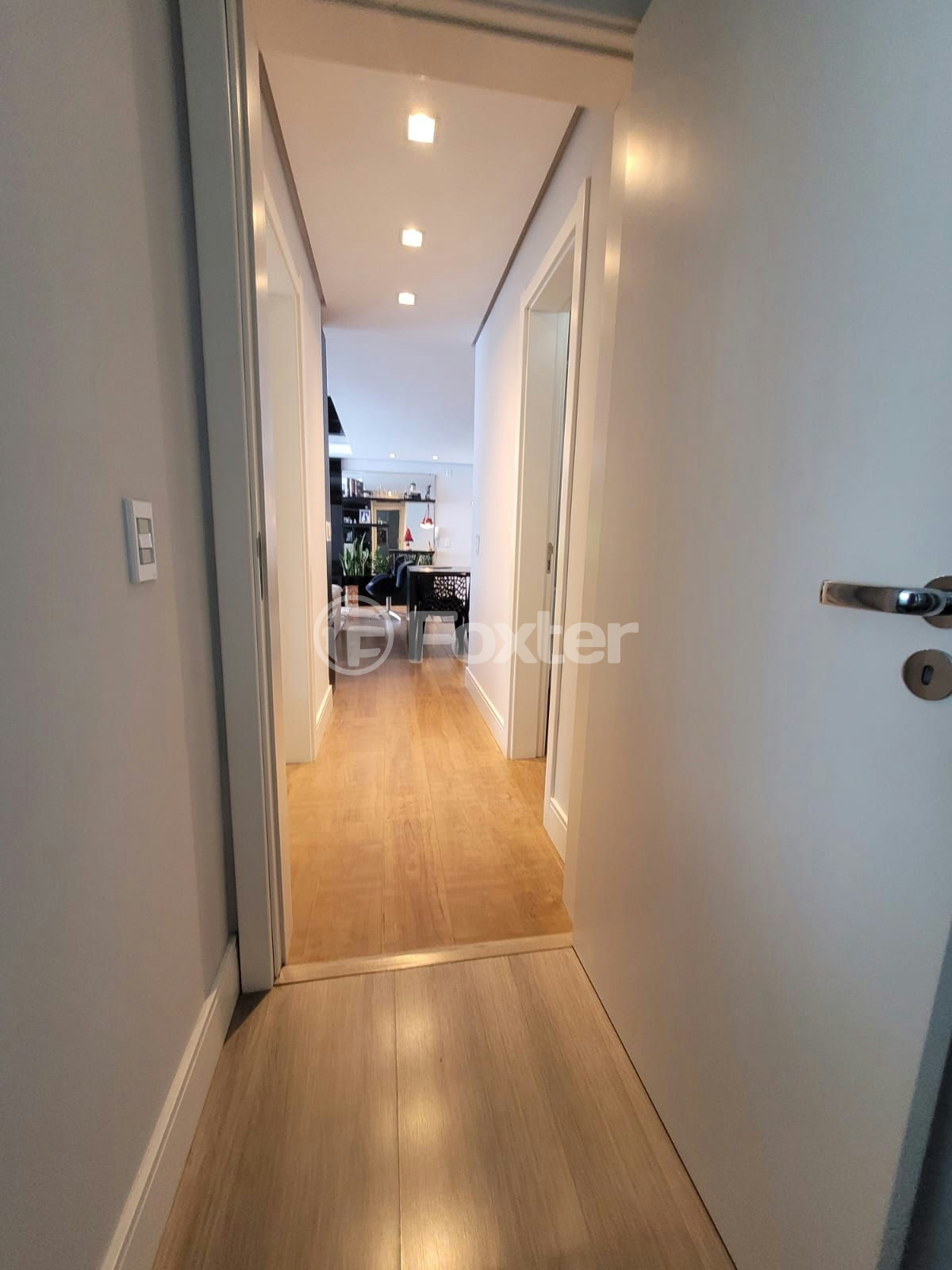 Apartamento à venda com 2 quartos, 78m² - Foto 23