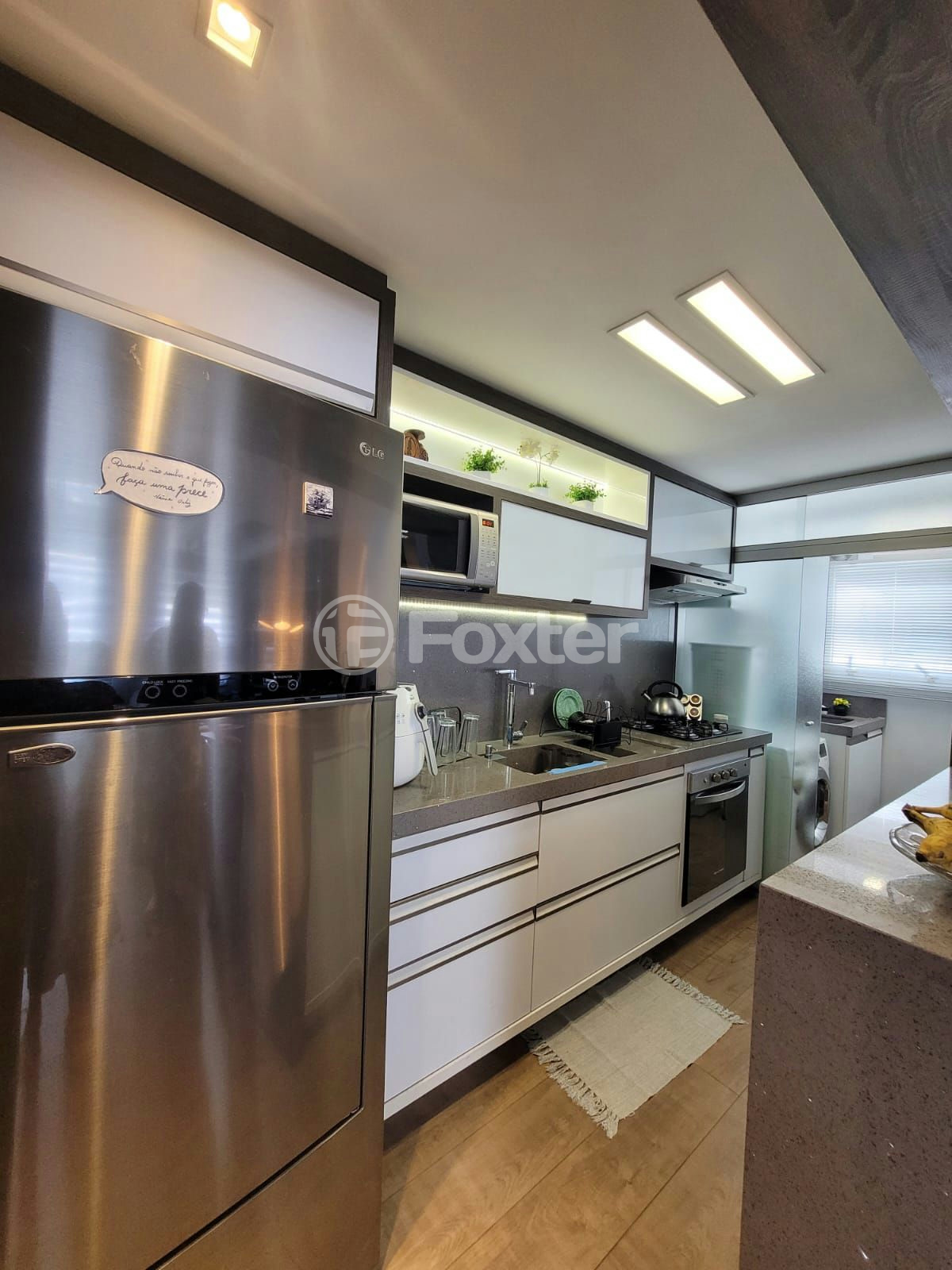 Apartamento à venda com 2 quartos, 78m² - Foto 17