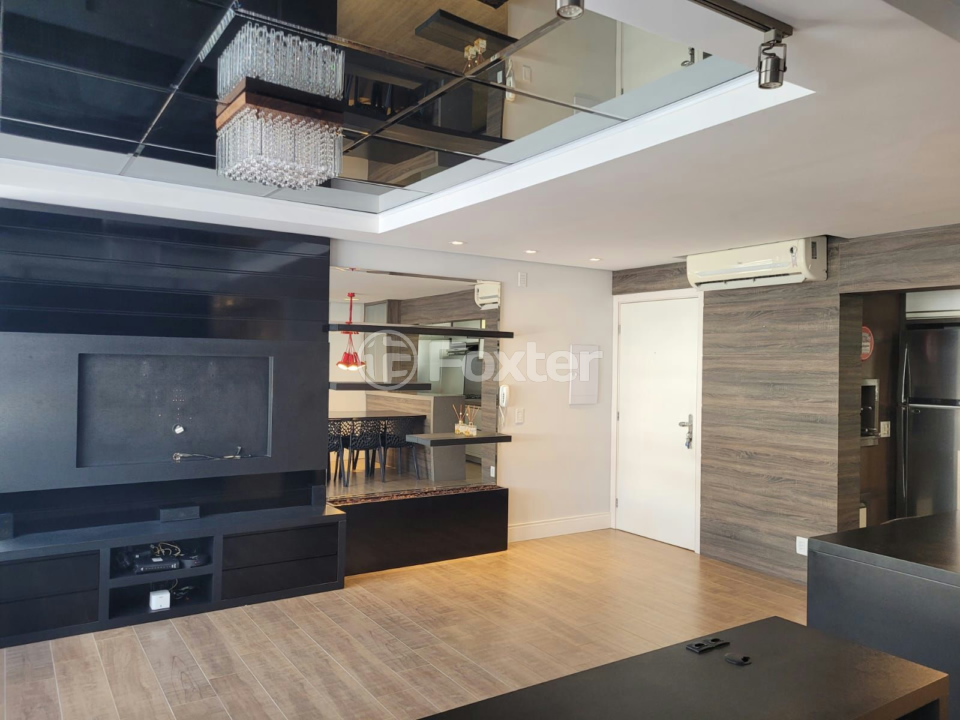 Apartamento à venda com 2 quartos, 78m² - Foto 2