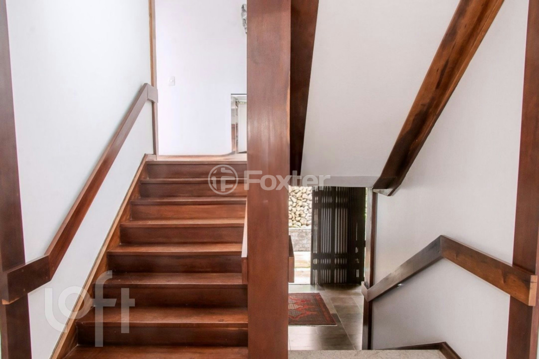 Casa à venda com 3 quartos, 382m² - Foto 32