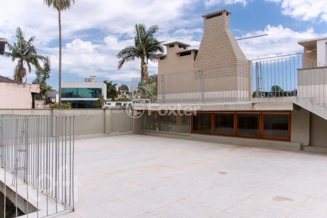 Casa à venda com 3 quartos, 382m² - Foto 7