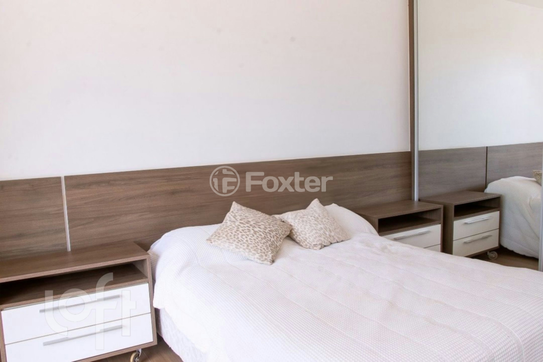 Casa à venda com 3 quartos, 382m² - Foto 15