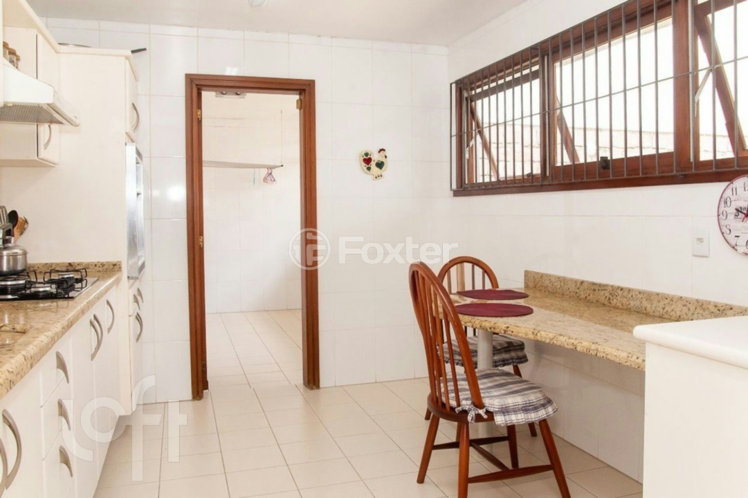 Casa à venda com 3 quartos, 382m² - Foto 18