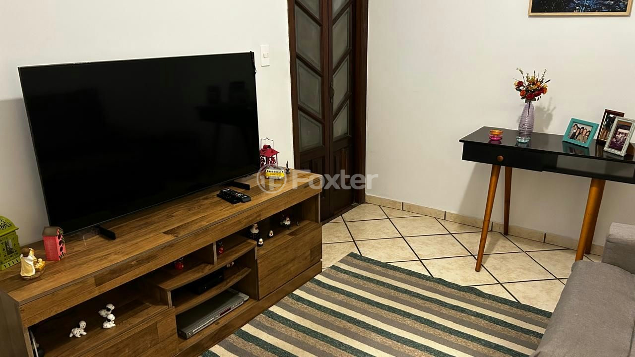 Casa à venda com 3 quartos, 190m² - Foto 3