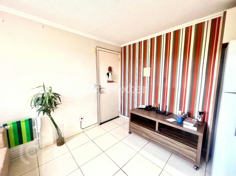 Apartamento à venda com 2 quartos, 42m² - Foto 4