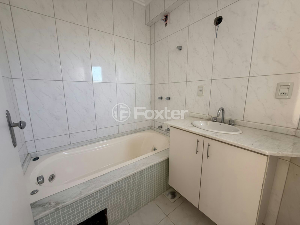 Casa de Condomínio à venda com 3 quartos, 367m² - Foto 16