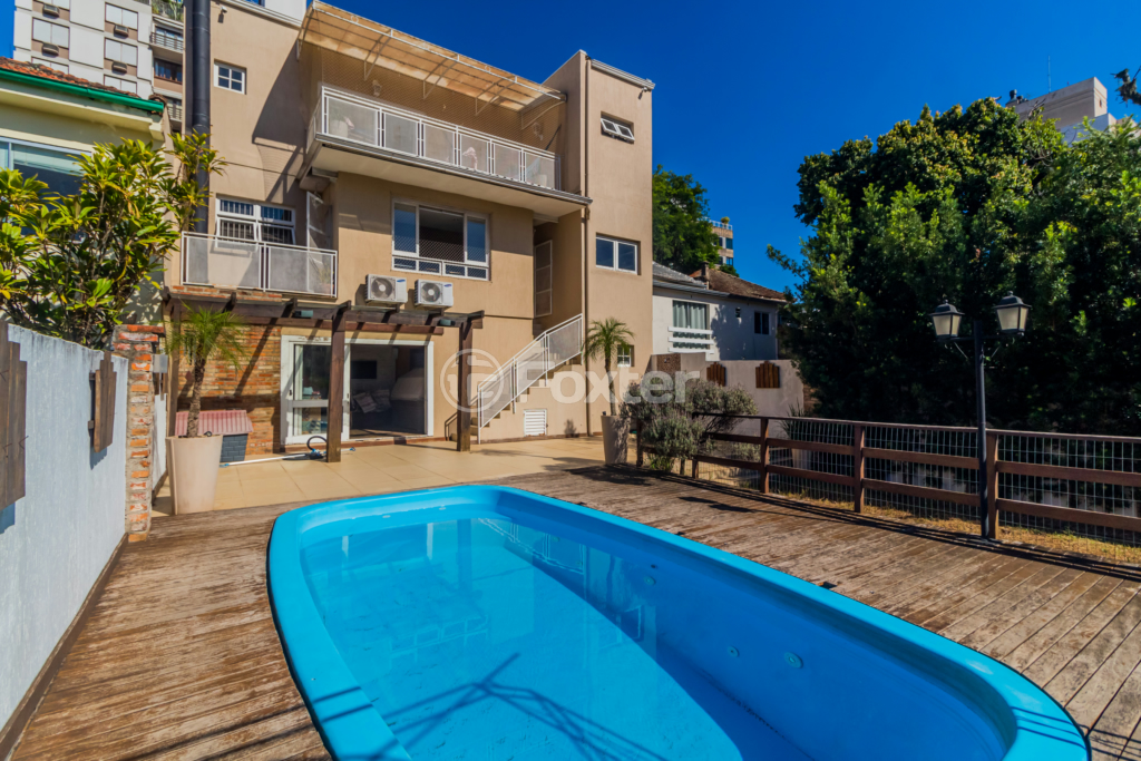 Casa à venda com 3 quartos, 402m² - Foto 2