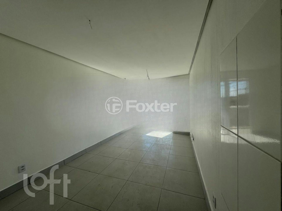 Apartamento à venda com 1 quarto, 28m² - Foto 2