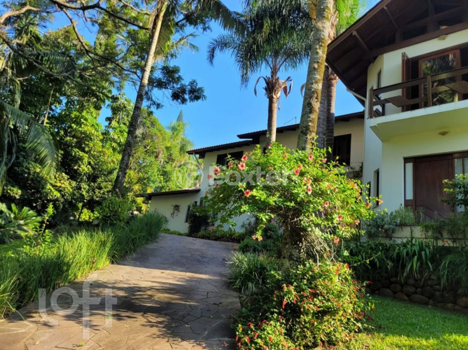 Casa à venda com 4 quartos, 410m² - Foto 47