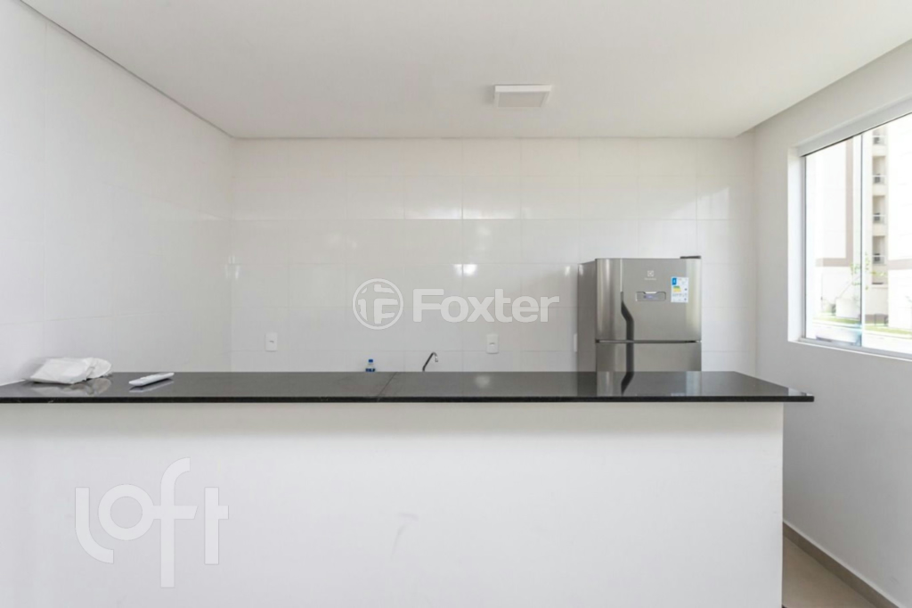 Apartamento à venda com 2 quartos, 44m² - Foto 32