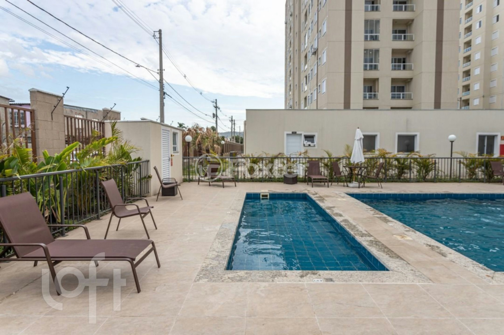 Apartamento à venda com 2 quartos, 44m² - Foto 34